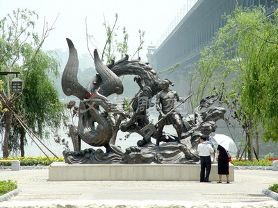 武汉江滩雕塑三期工程